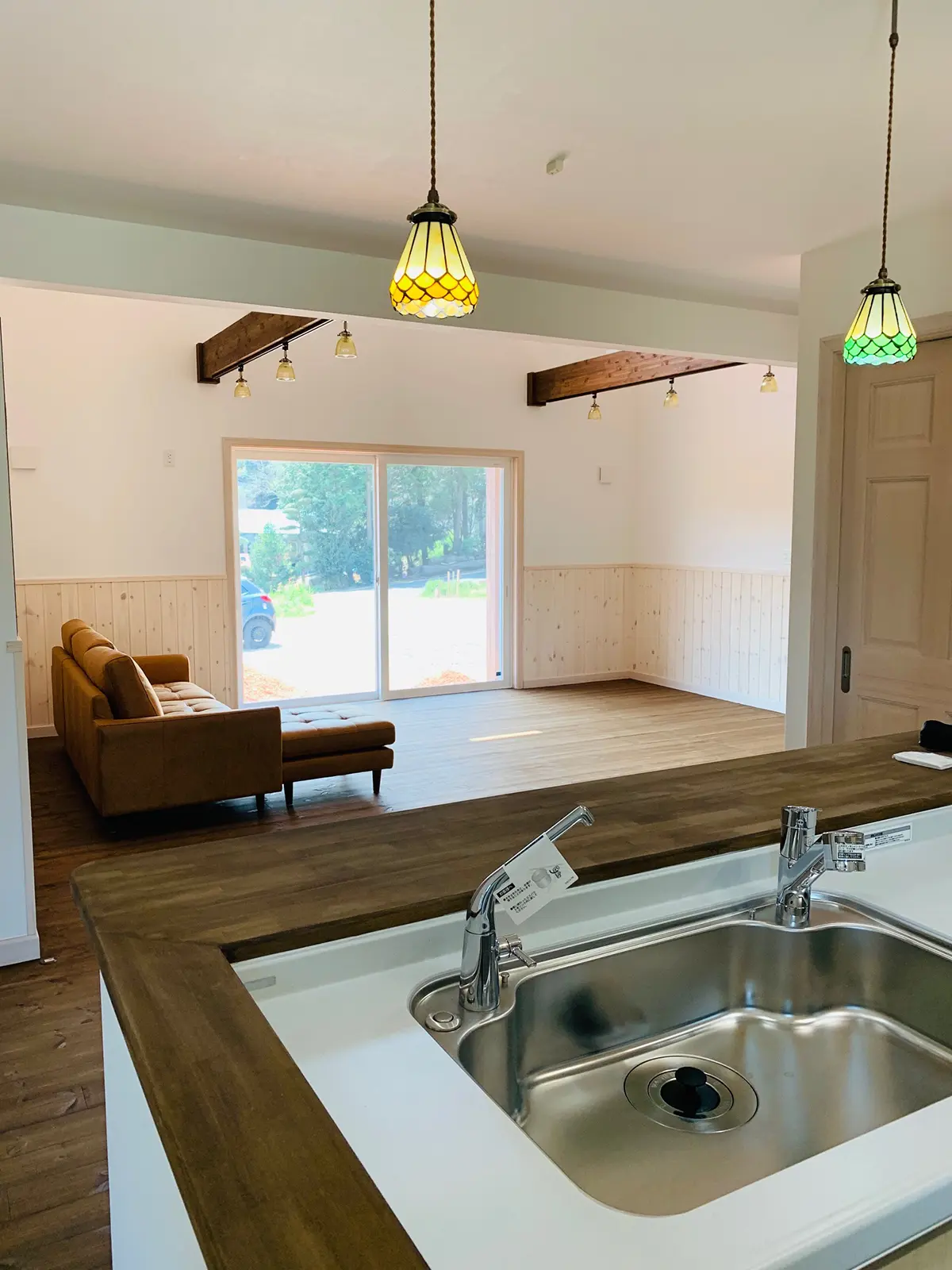 茨城県土浦市OAKSTYLE（オークスタイル）のアメリカンスタイル住宅のキッチン