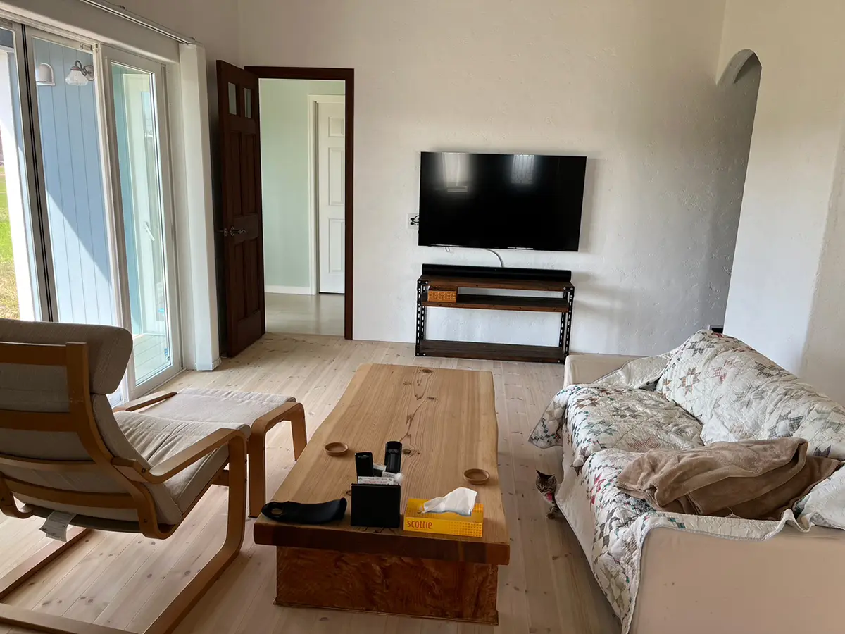 茨城県土浦市OAKSTYLE（オークスタイル）のアメリカンスタイル住宅のリビング