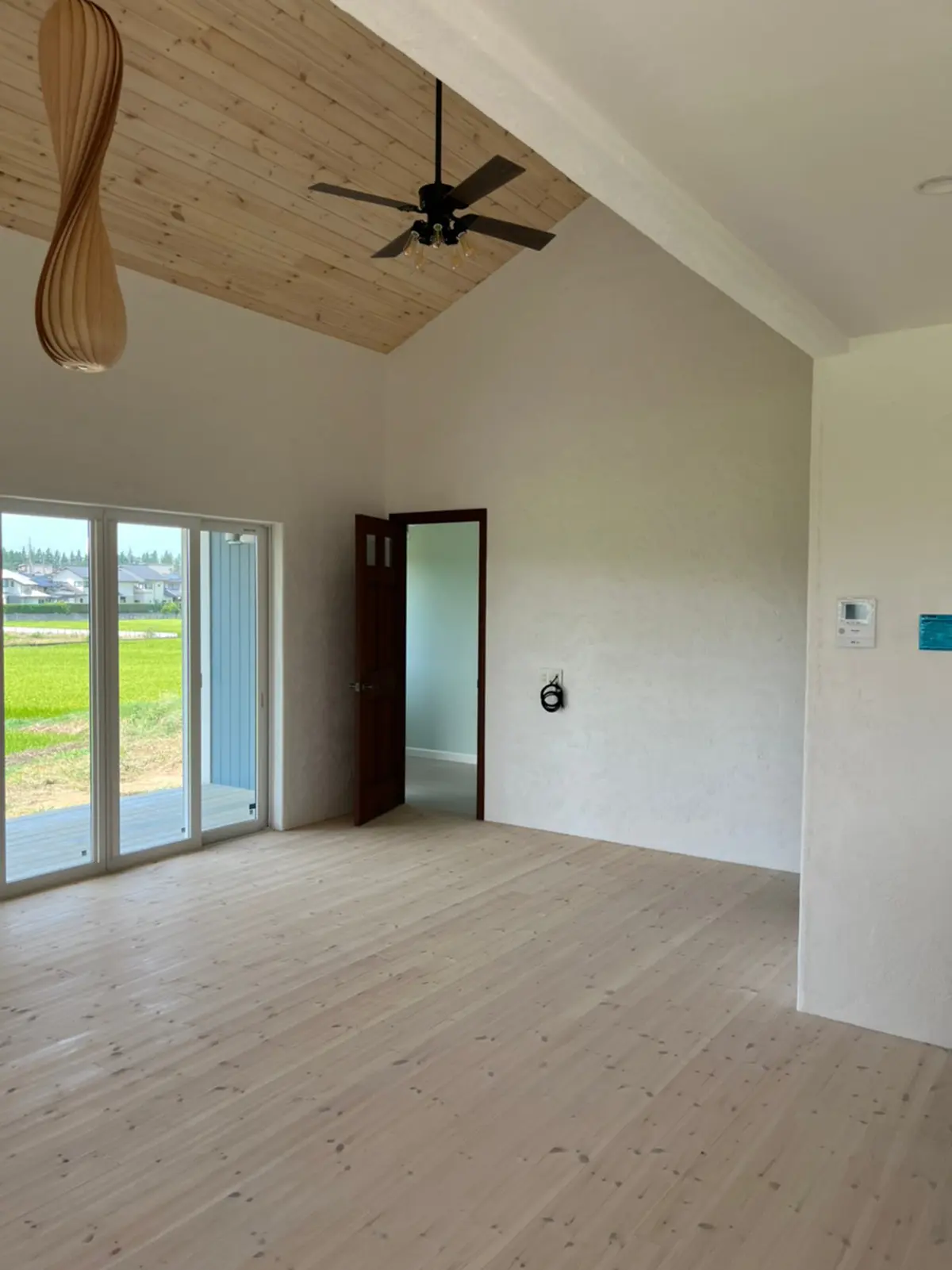 茨城県土浦市OAKSTYLE（オークスタイル）のアメリカンスタイル住宅の内観