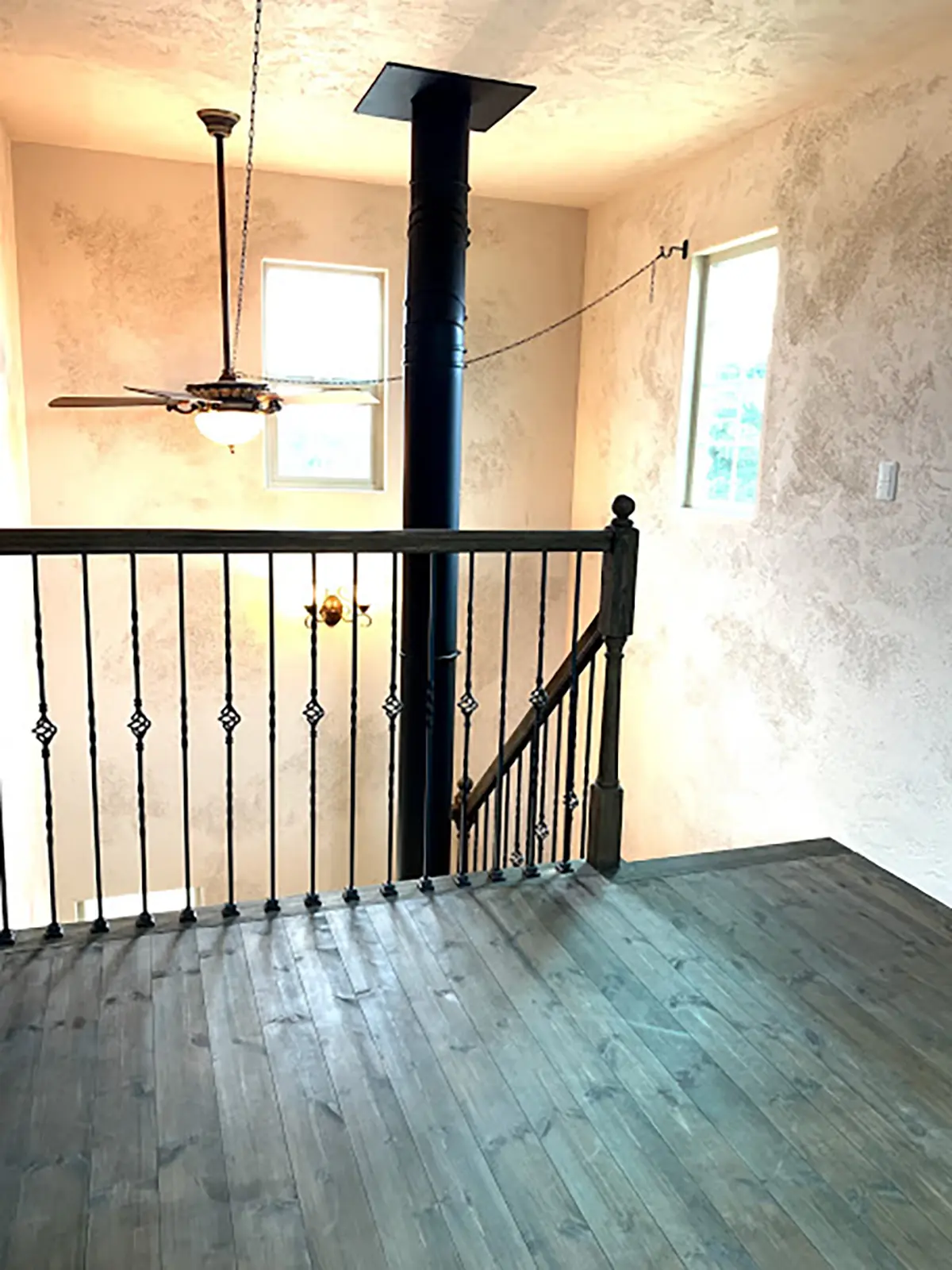 茨城県土浦市OAKSTYLE（オークスタイル）のユーロスタイル住宅の内観