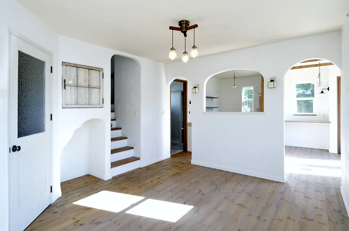 茨城県土浦市OAKSTYLE（オークスタイル）のユーロスタイル住宅の内観