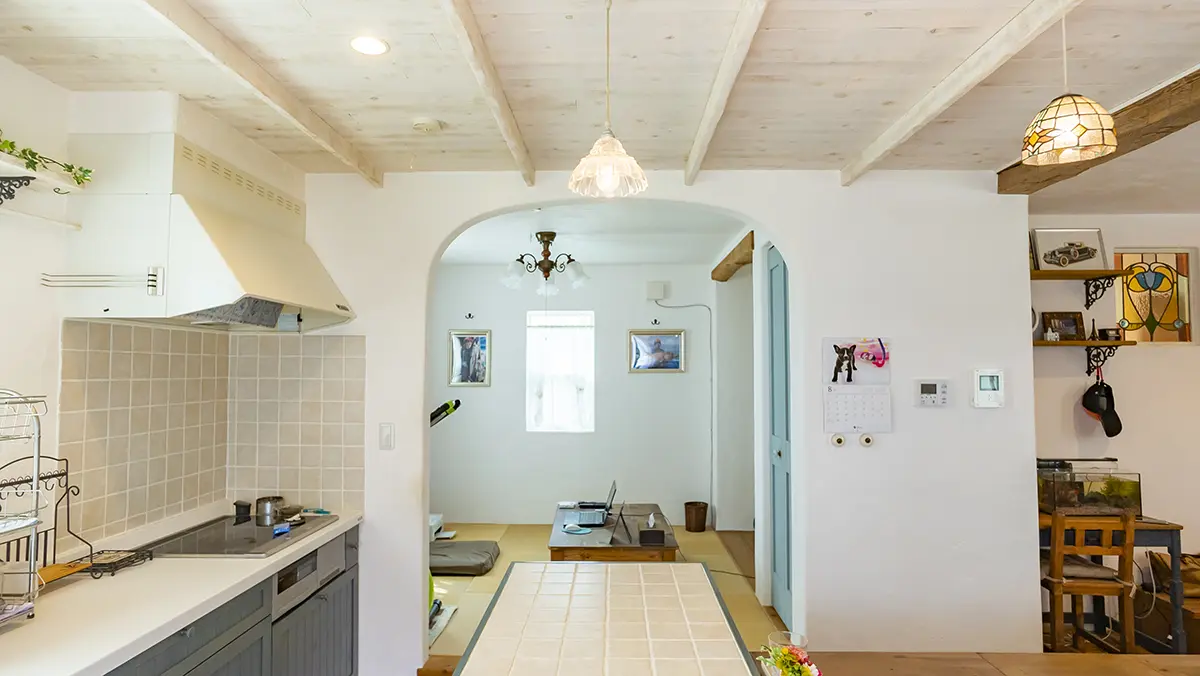 茨城県土浦市OAKSTYLE（オークスタイル）のユーロスタイル住宅のキッチン